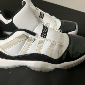 Jordan 11 low (GS)
